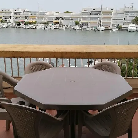 Acces Direct Plage, 3 Pieces, 6 Couchages, Parking Prive